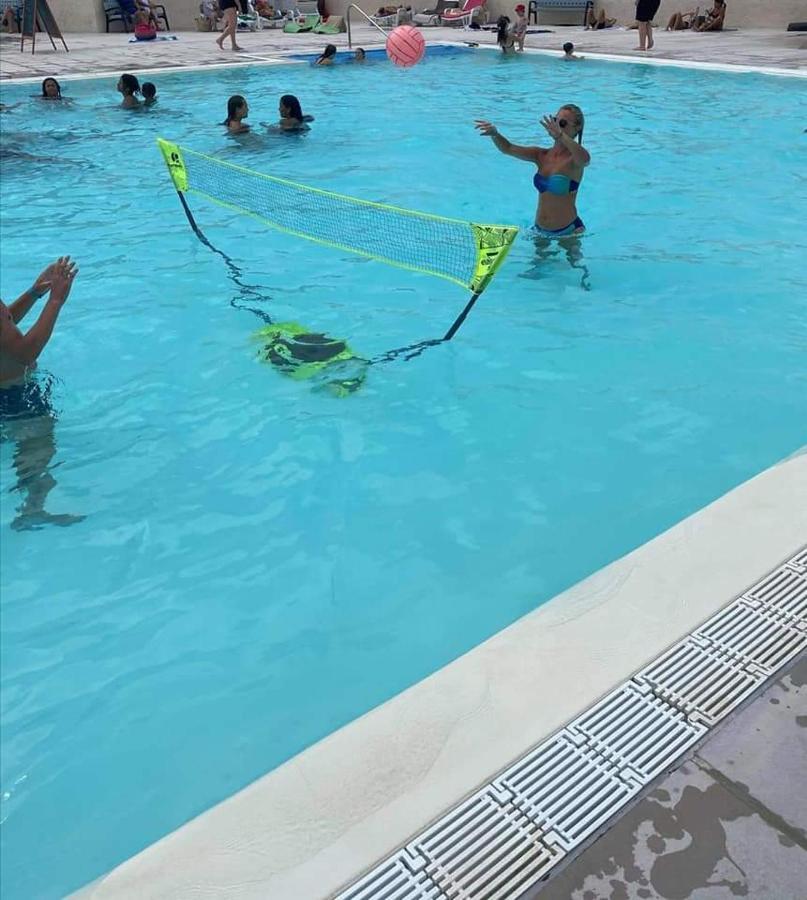 Vacances Familiales Dans Camping Avec Piscine Fréjus Buitenkant foto