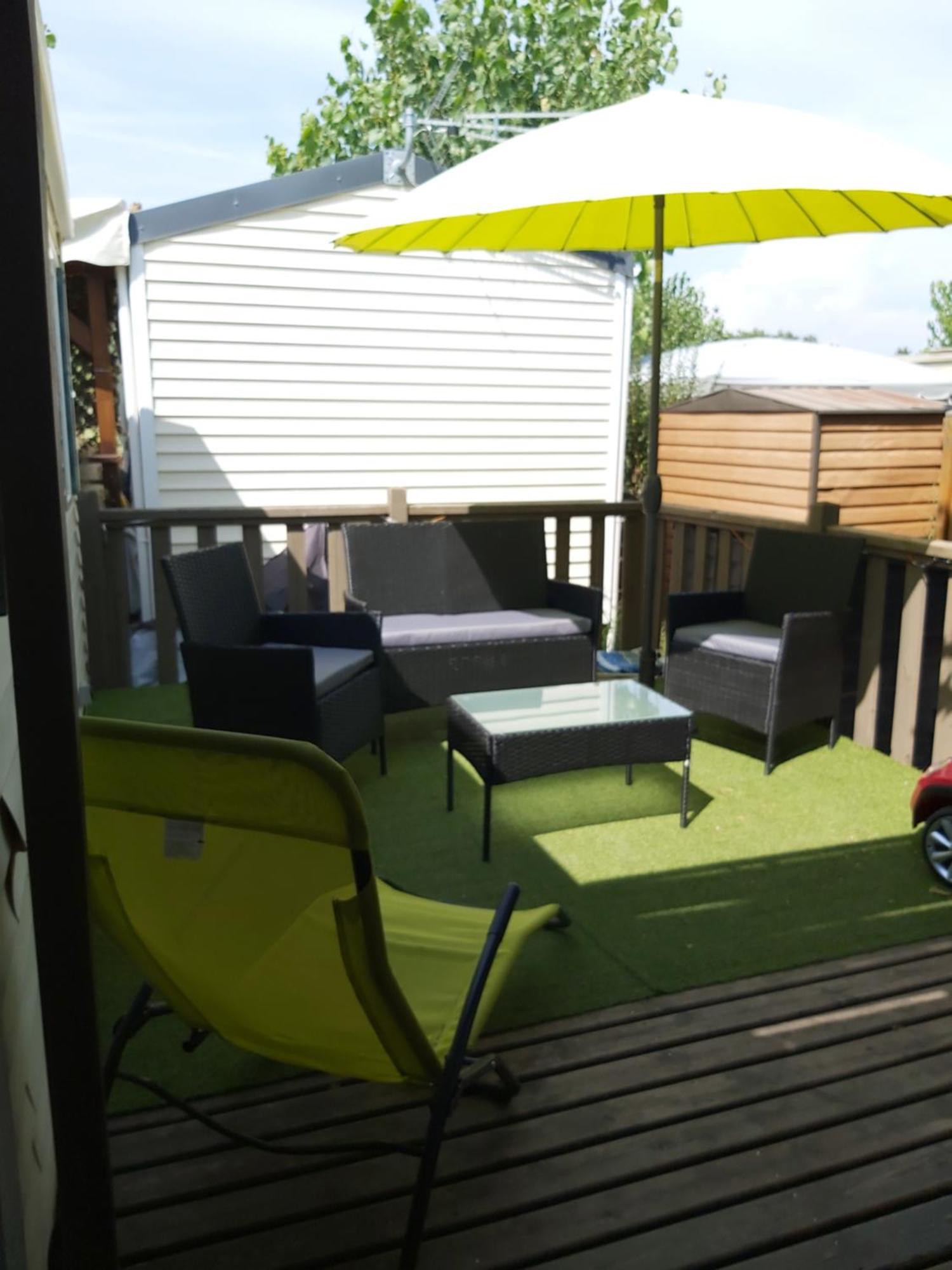 Vacances Familiales Dans Camping Avec Piscine Fréjus Buitenkant foto