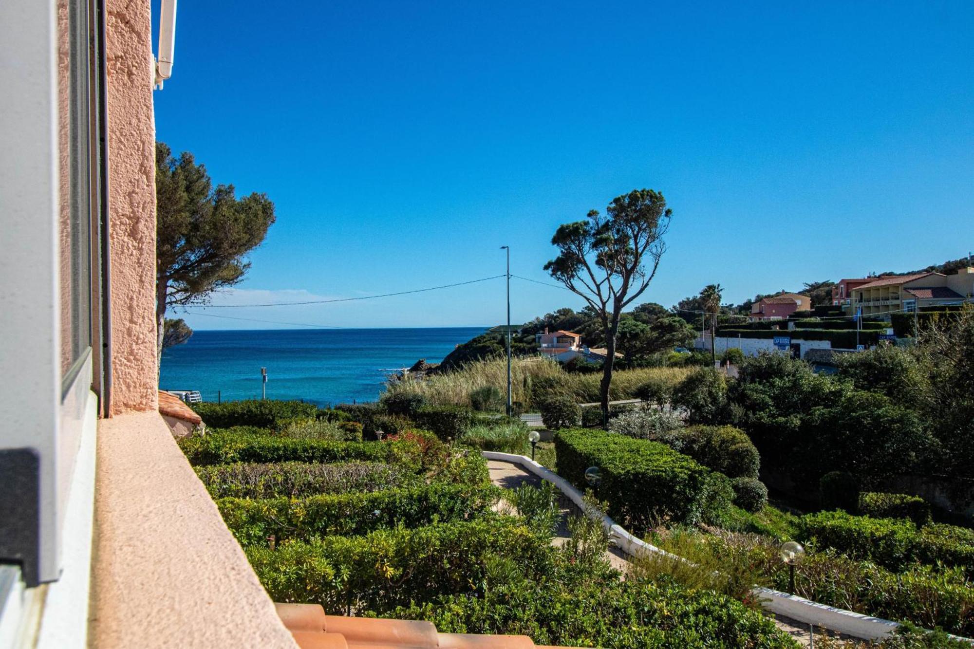 Vacances Familiales Dans Camping Avec Piscine Fréjus Kamer foto