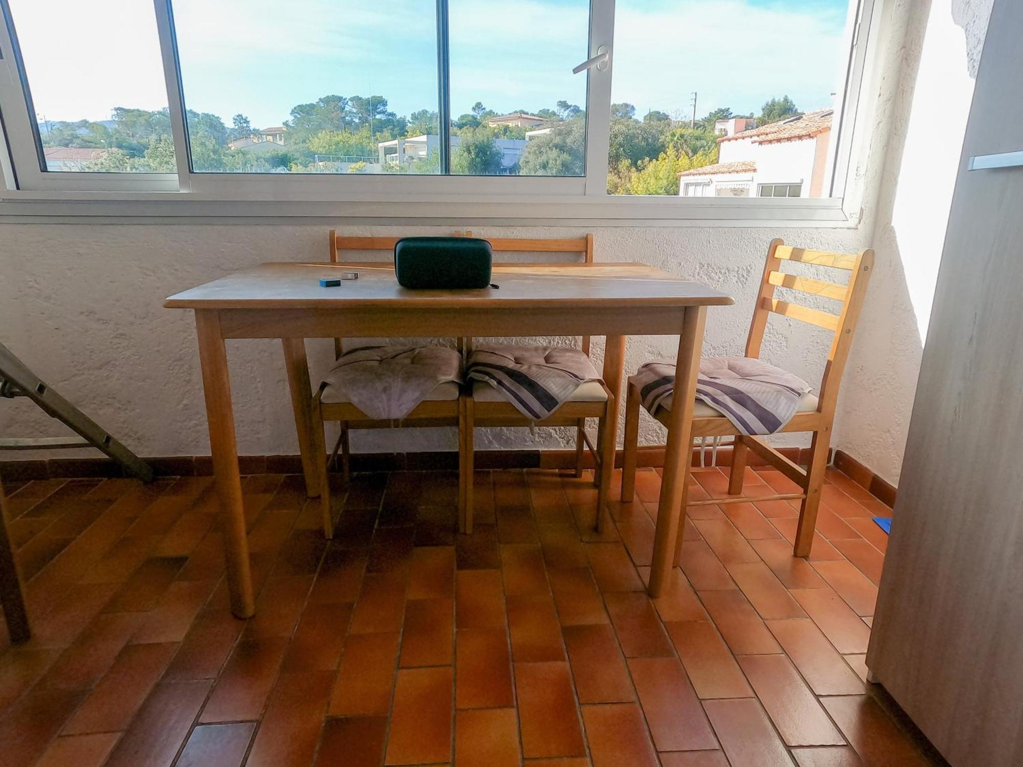 Vacances Familiales Dans Camping Avec Piscine Fréjus Kamer foto