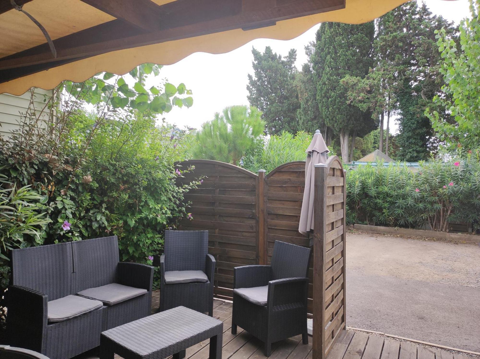 Vacances Familiales Dans Camping Avec Piscine Fréjus Kamer foto
