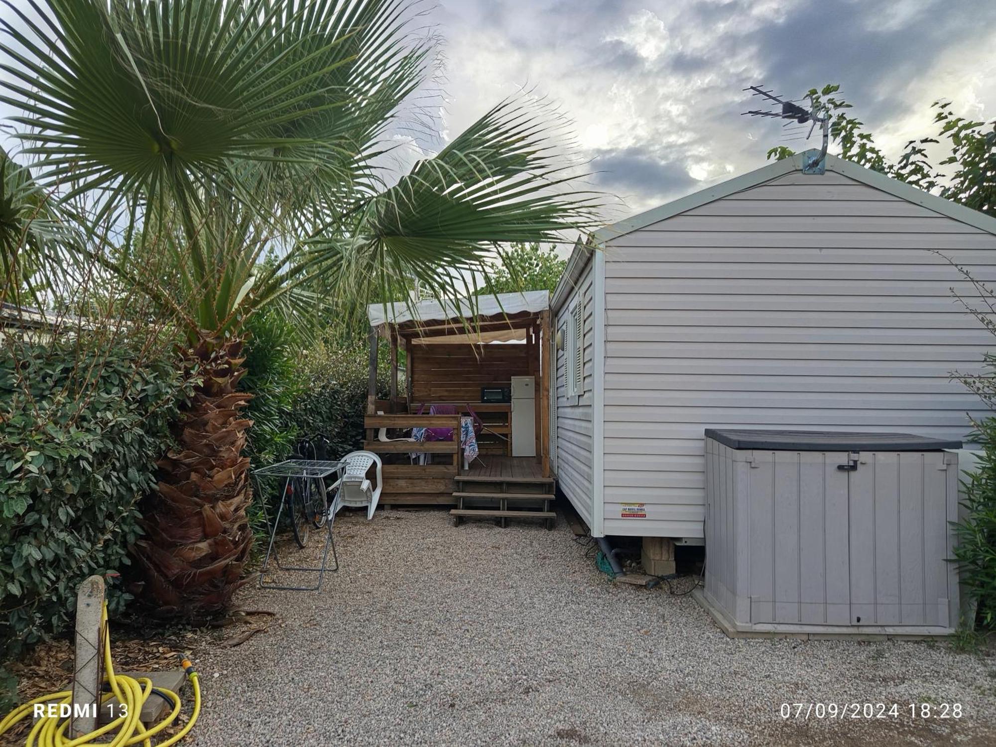 Vacances Familiales Dans Camping Avec Piscine Fréjus Buitenkant foto