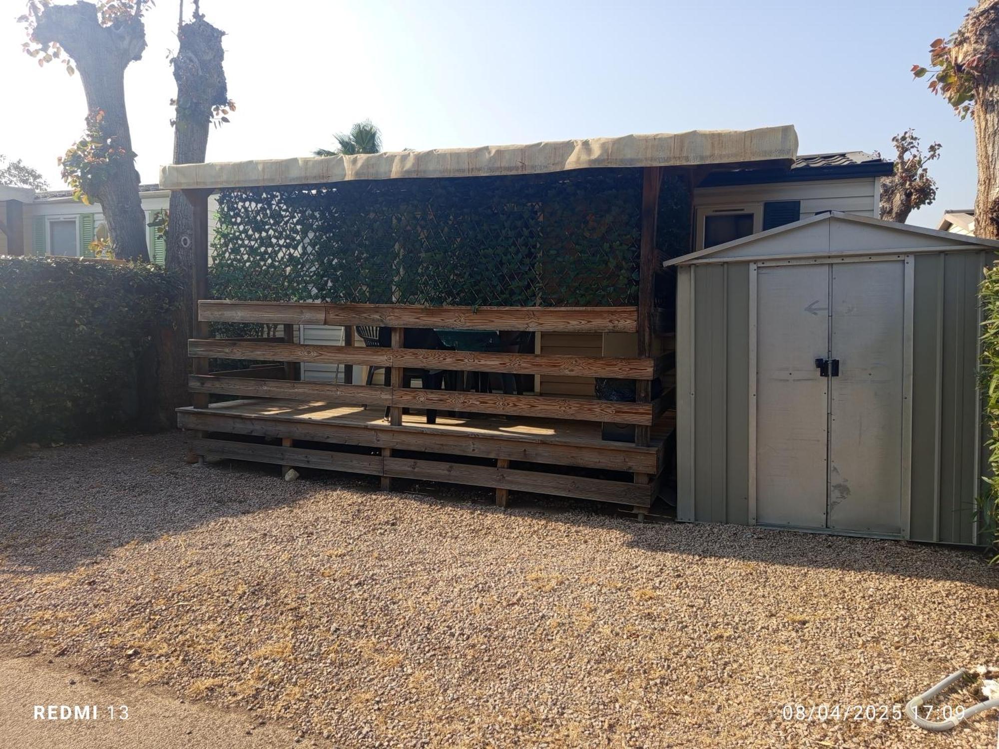 Vacances Familiales Dans Camping Avec Piscine Fréjus Kamer foto